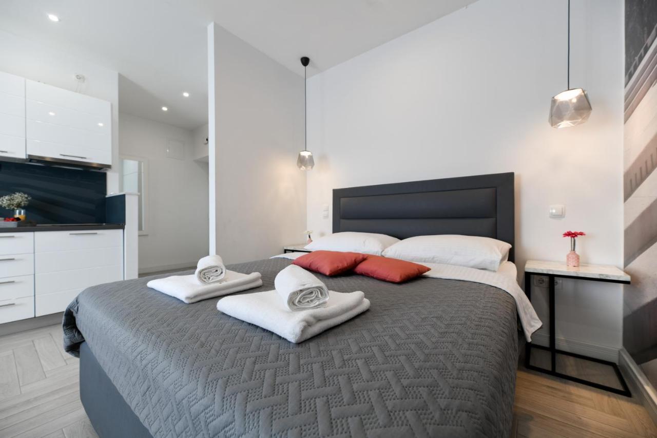 Unique Apartment Zara Esterno foto