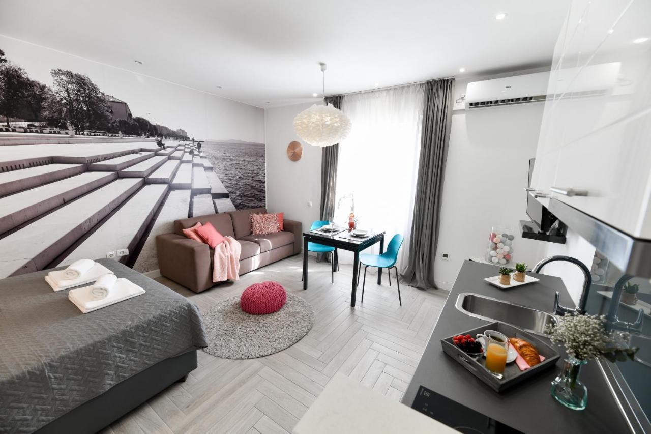 Unique Apartment Zara Esterno foto